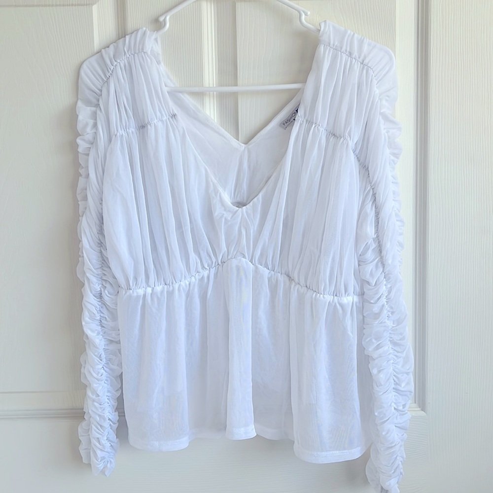 Fashion Nova MED white, sheer blouse.